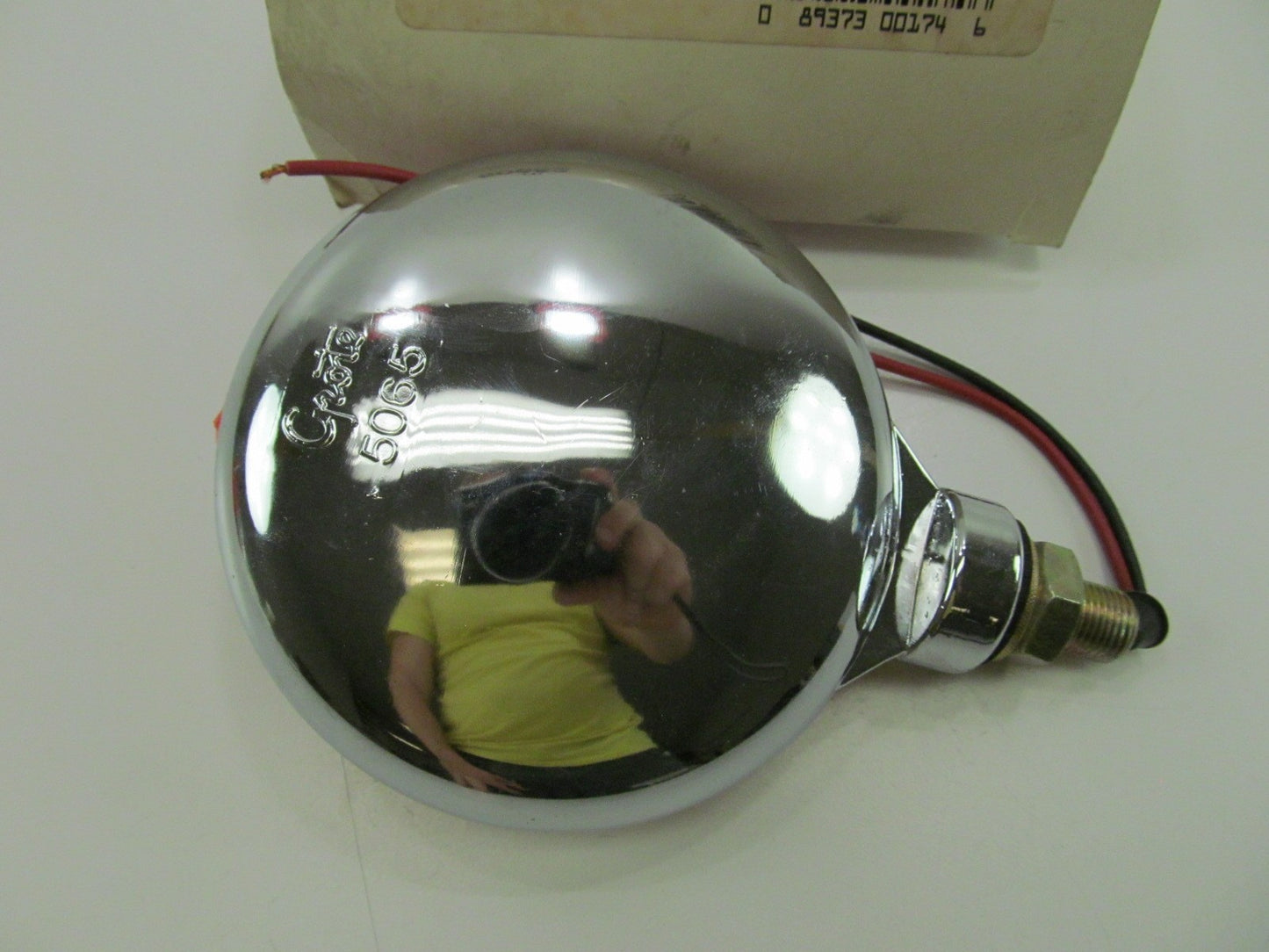 Grote 50652 Double Contact Single Face Lamp Red, Chrome-Plated Die Cast 12 Volt