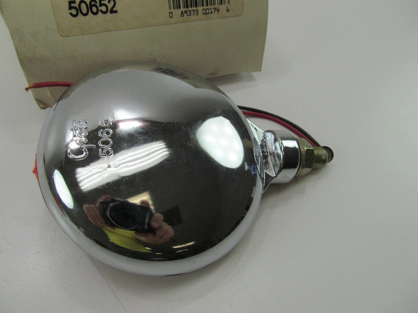 Grote 50652 Double Contact Single Face Lamp Red, Chrome-Plated Die Cast 12 Volt