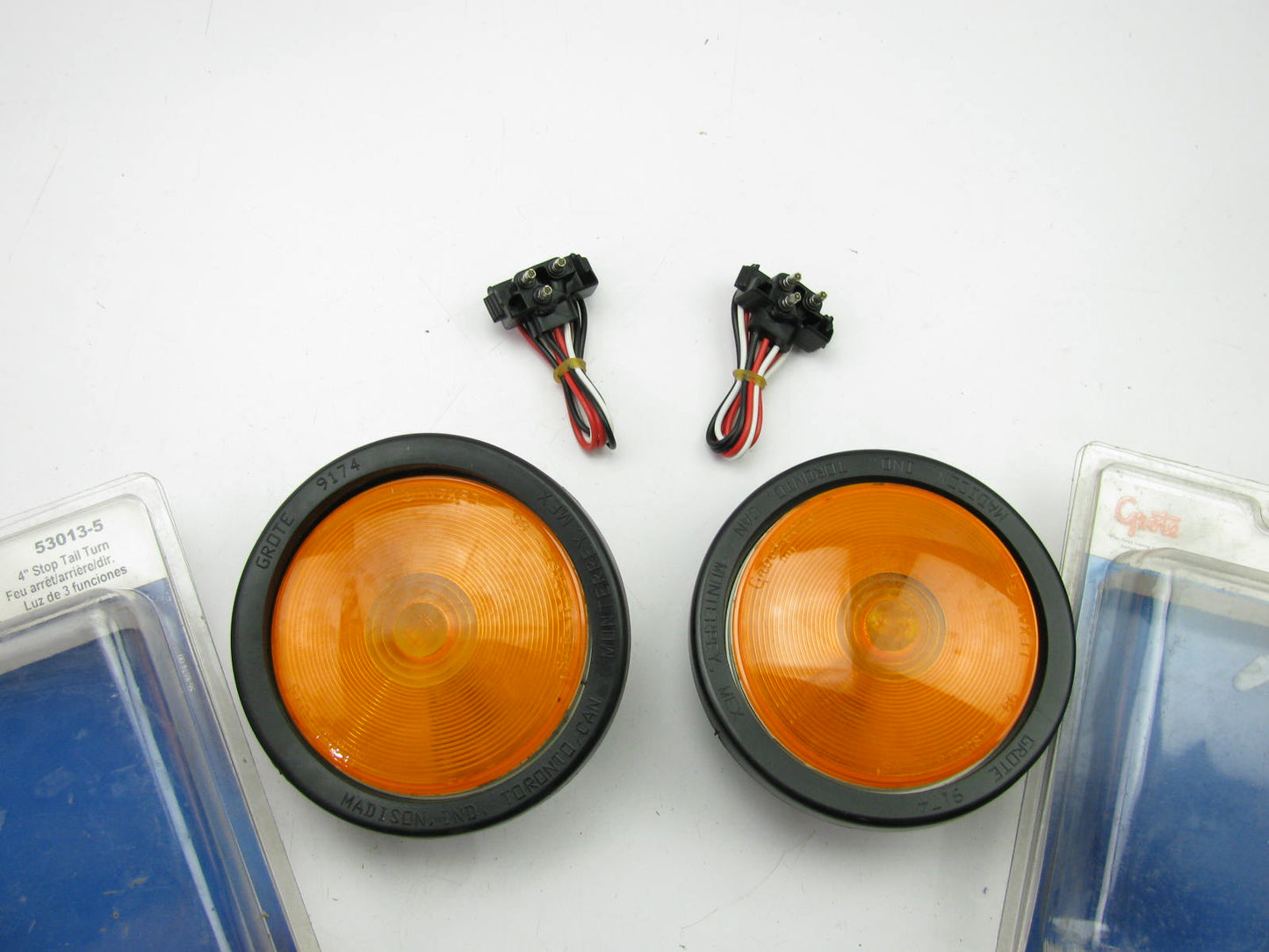 (x2) Grote 53013-5 4'' Turn Signal Light Grommet Mount W/pigtails