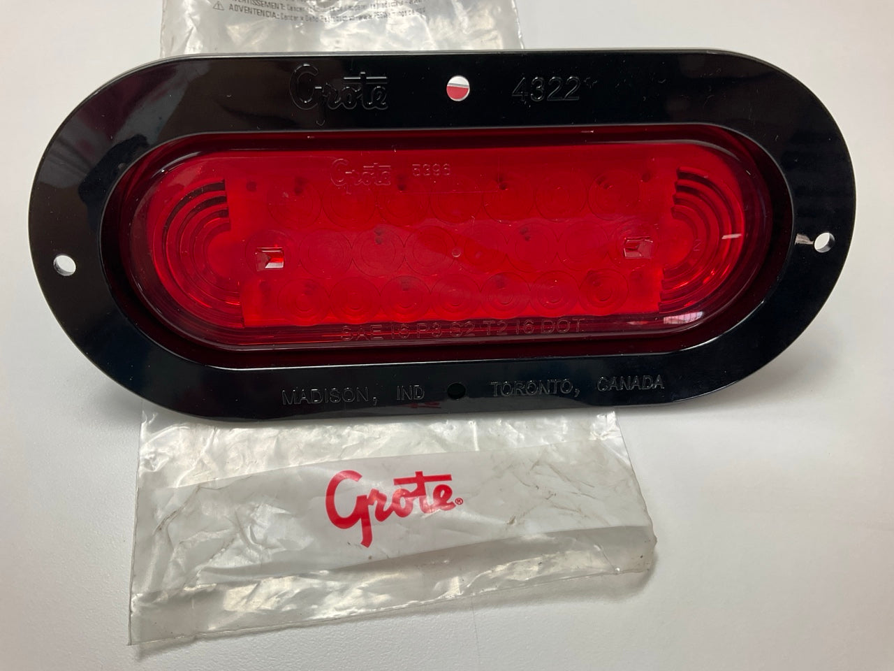 Grote 53622 SuperNova Oval LED Stop Tail Turn Light, Theft-Resistant Flange, RED