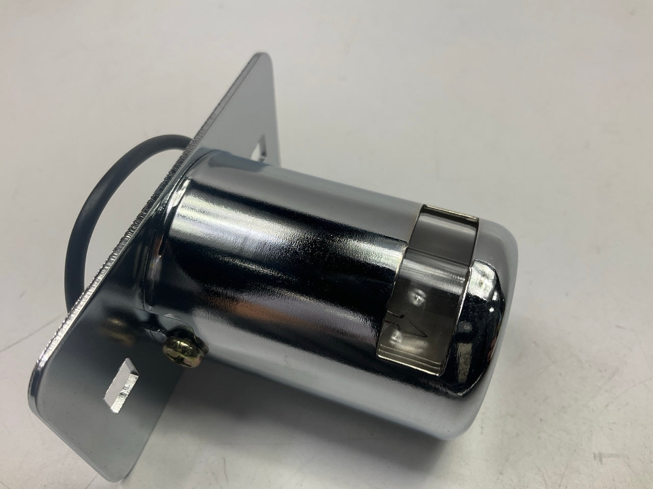 Grote 60151 License Plate Light Lamp, Chrome #67 Bulb 12V Volt
