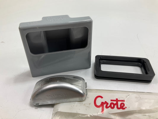 Grote 60280 Small Rectangular License Plate Light Lamp