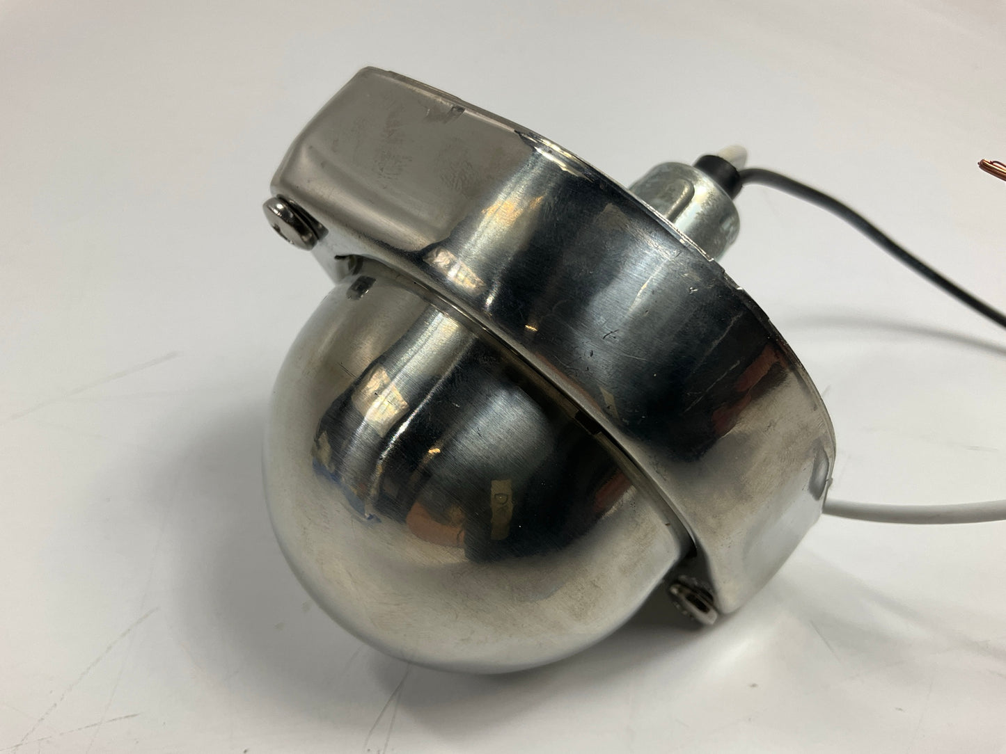 Grote 60361 Clear Incandescent Courtesy Step Light RV Bus Semi Truck