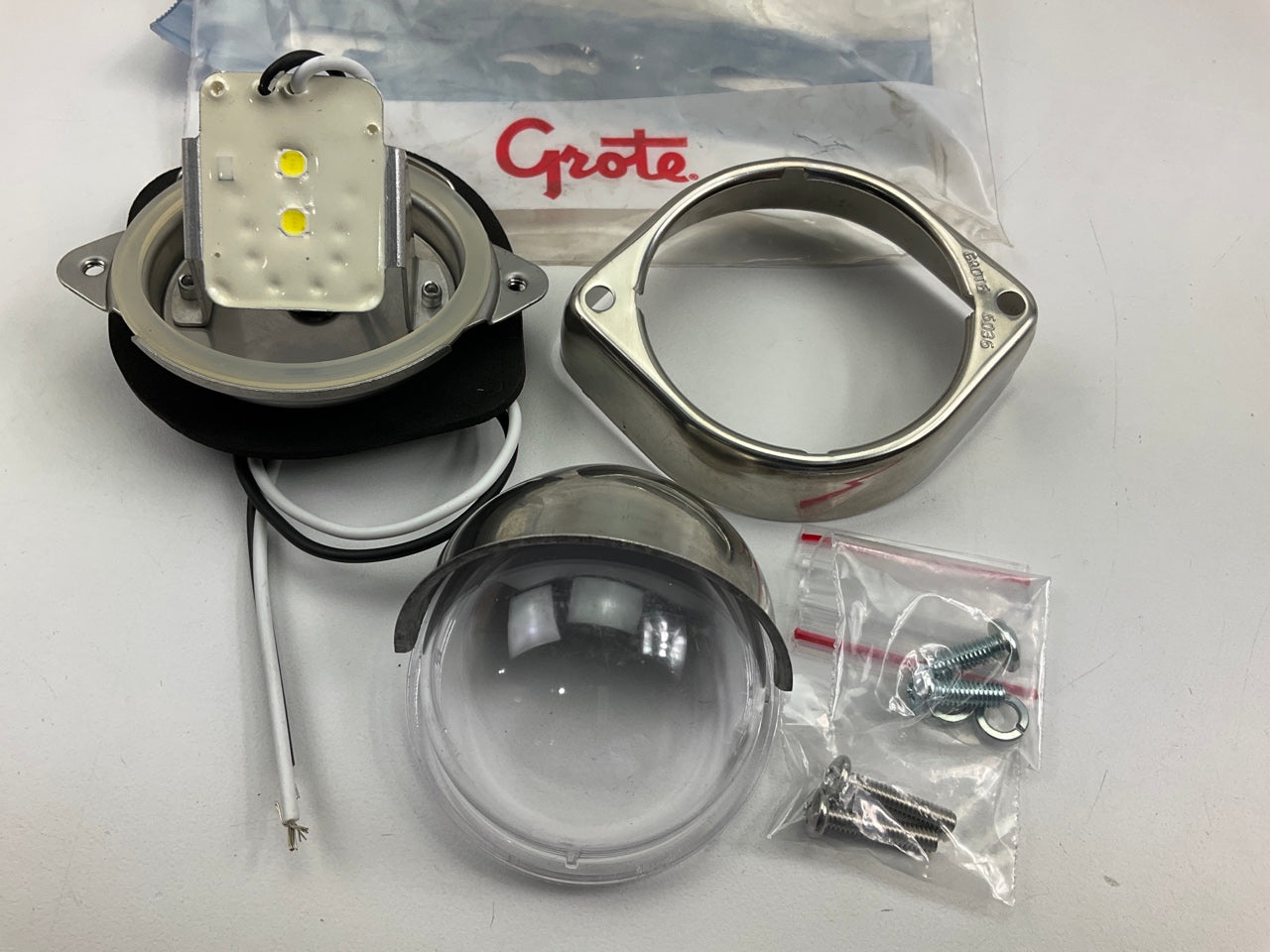Grote 60571 LED Courtesy Stepwell Light Lamp, Clear