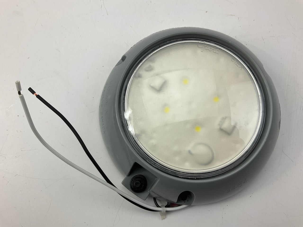 Grote 61171 LED WhiteLight 4'' Dome Lights W/ Push Button Switch, 12V