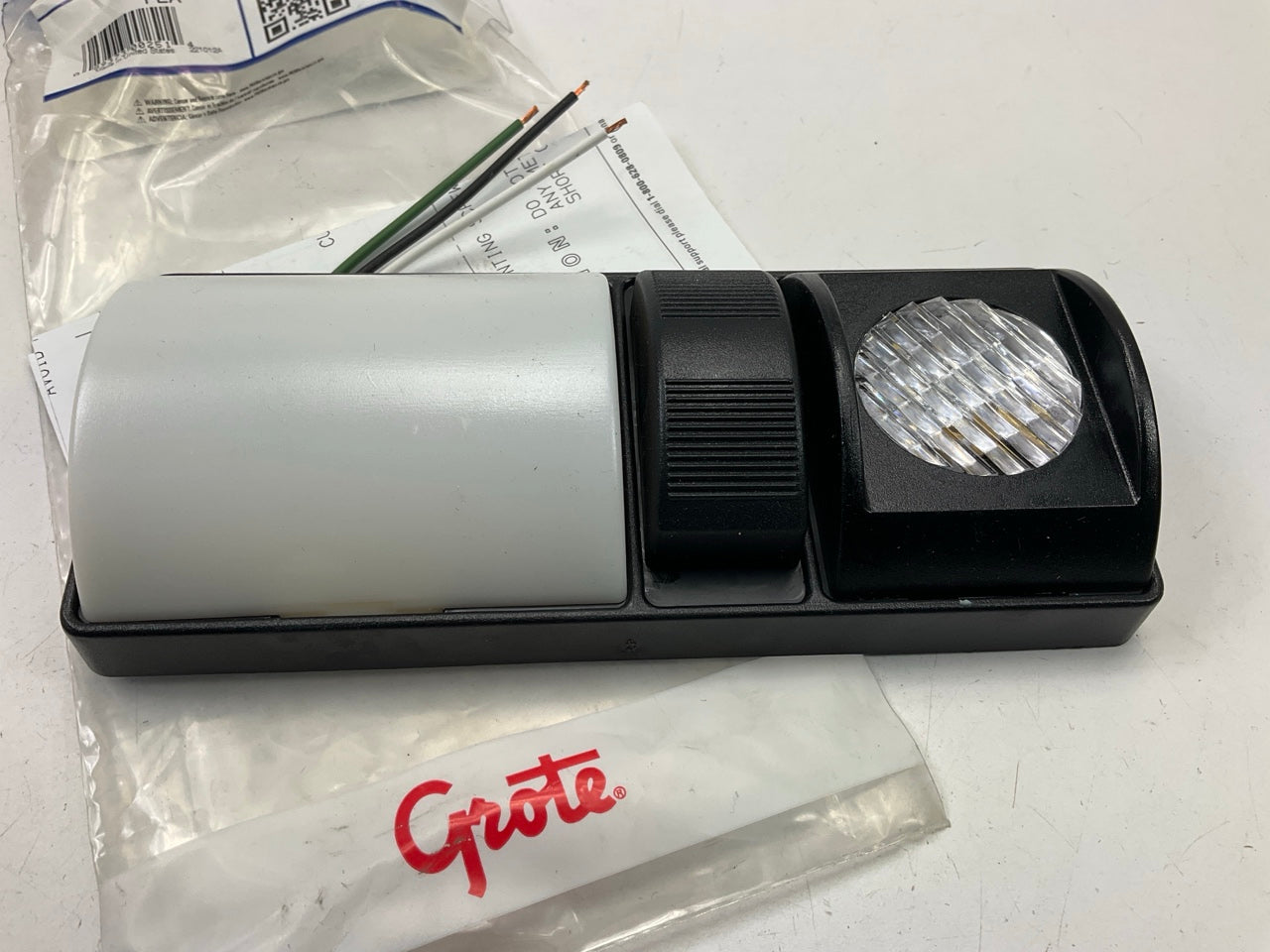 Grote 61301 Dome Lamp, Universal Eurostyle Map Light Overhead Reading Lamp