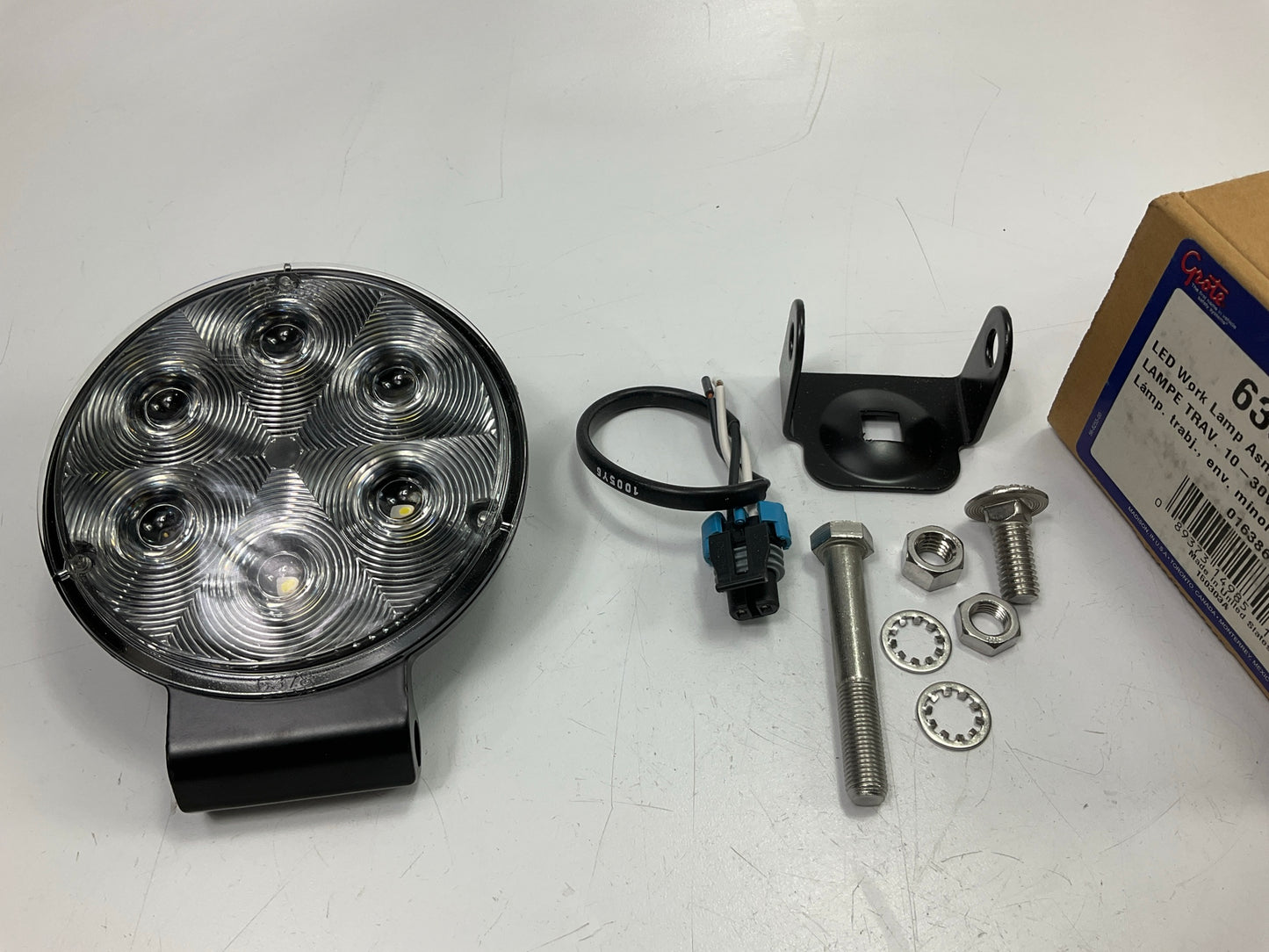 Grote 63861 T36 Trilliant 36 LED Work Light Lamp, Integrated Bracket & Pigtail