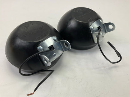 (2) Grote 64931 5'' 12V Tractor Utility Lights - Sealed Beam Spot Lamp PAR36