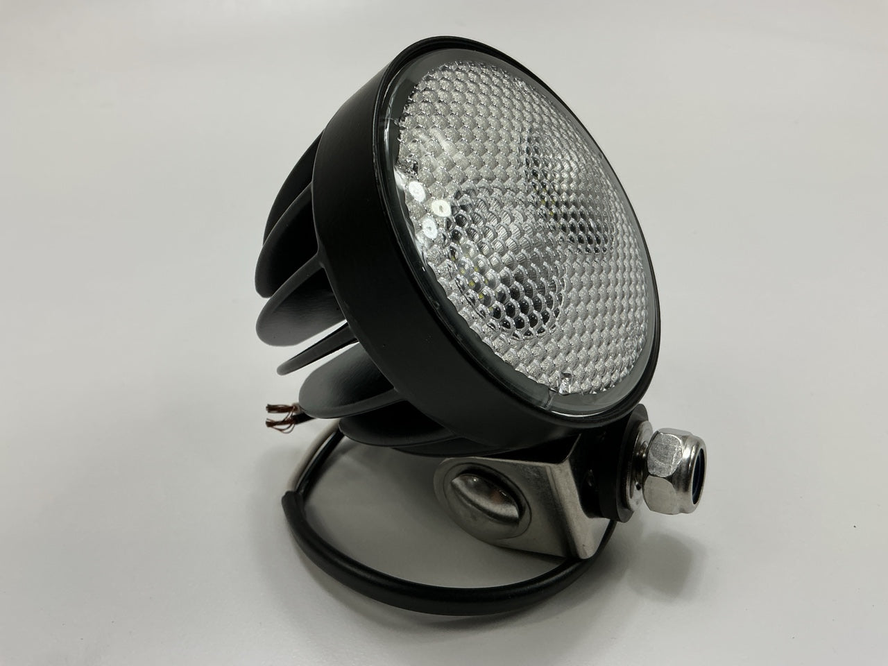 (2) Grote Trilliant 64G11-5 Trilliant T26 LED Work Light 1800 Lumen Lamps