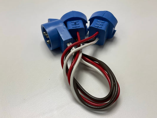 Grote 66813 9'' Y-Adapter Pigtail For (2) Male Pin Lamps