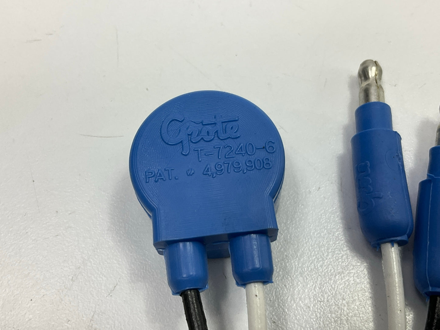 Grote 66911 Turtleback II Double-Seal Light Pigtail Connector