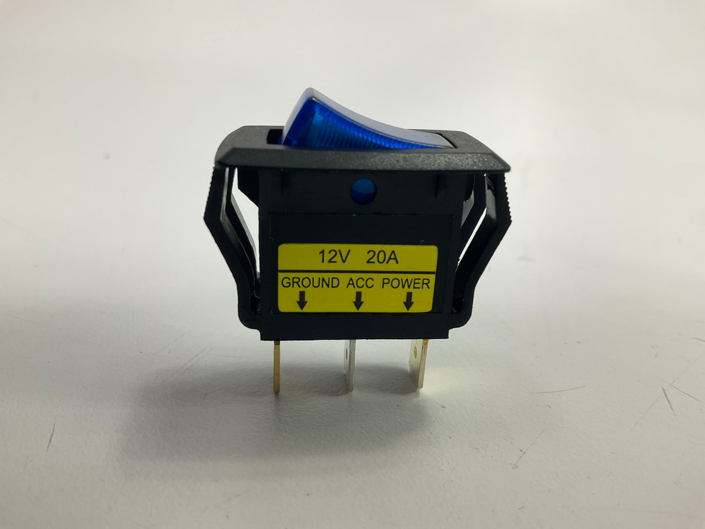 Grote 82-1904 Illuminated Rocker Switch, 20 Amp Blue, 3 Terminal