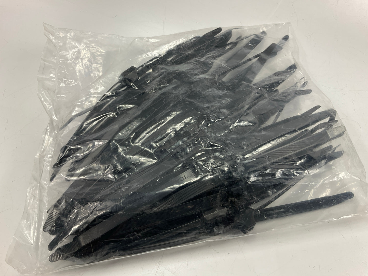 200 Pcs Total - Grote 83-6040 Dual Clamp Nylon Cable Ties 12-3/4'' Long, 150 Lbs