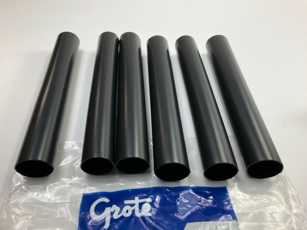 Grote 84-4003 Pro Heat Shrink Tube, 3:1, Dual Wall, Black, 3/4'' X 6'' (6 Pieces)