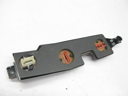 Grote 85450-5 Tail Light Lamp Connector Plate - LEFT