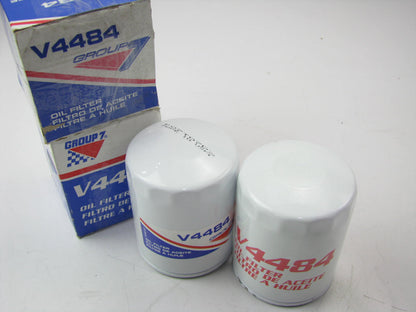 (2) Group 7 V4484 Engine Oil Filter