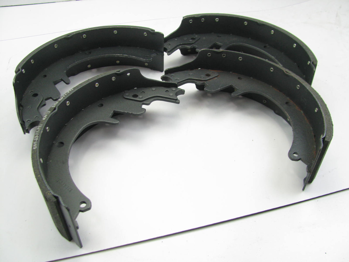Guardian PS452R Rear Drum Brake Shoes With 13 X 3-1/2'' Brakes