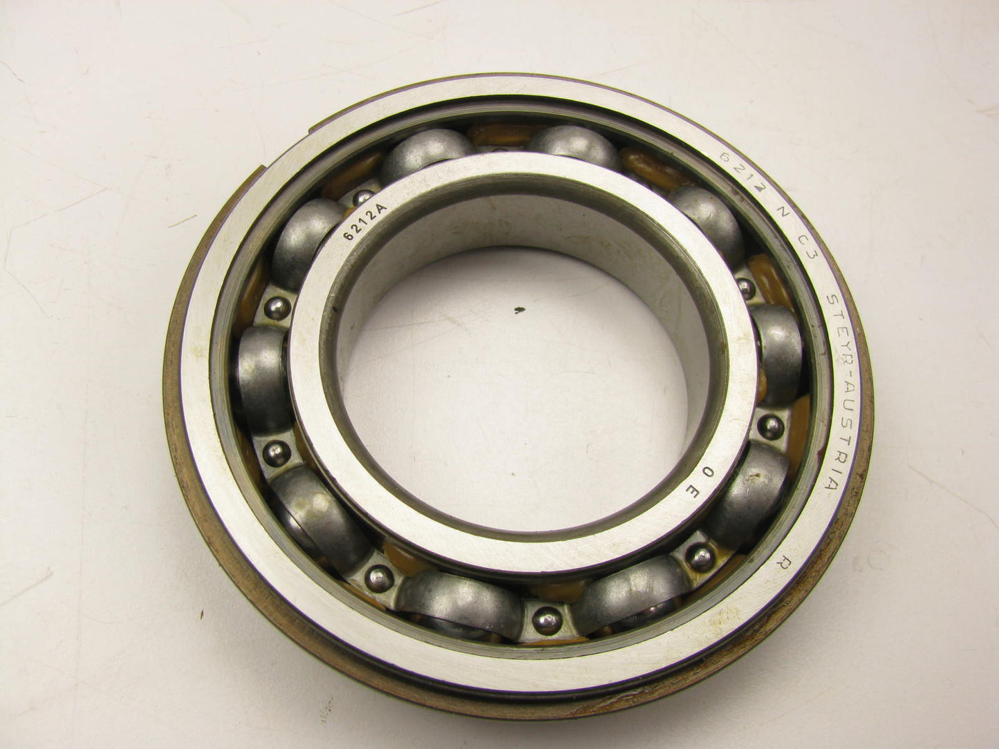 Gulf Bearing 62122ZNRC3 Sealed Snap Ring Deep Groove Ball Bearing 60x110x22mm