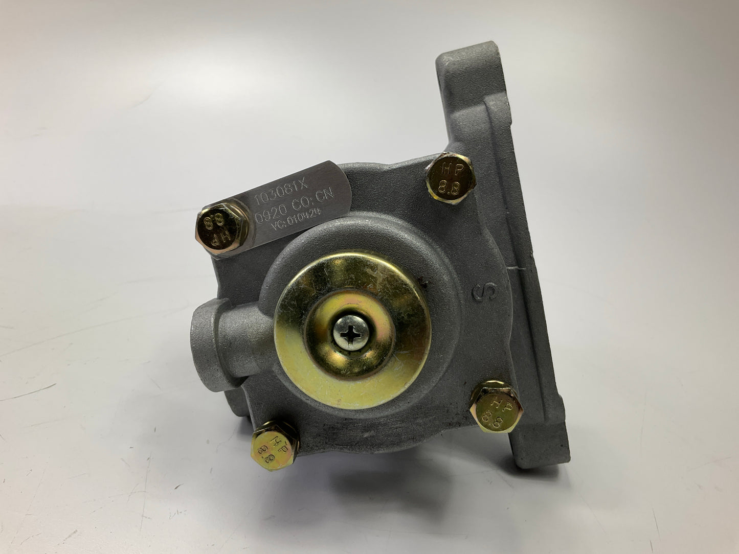 REMAN. Haldex 103081X R-7 Modulating Emergency Relay Brake Valve