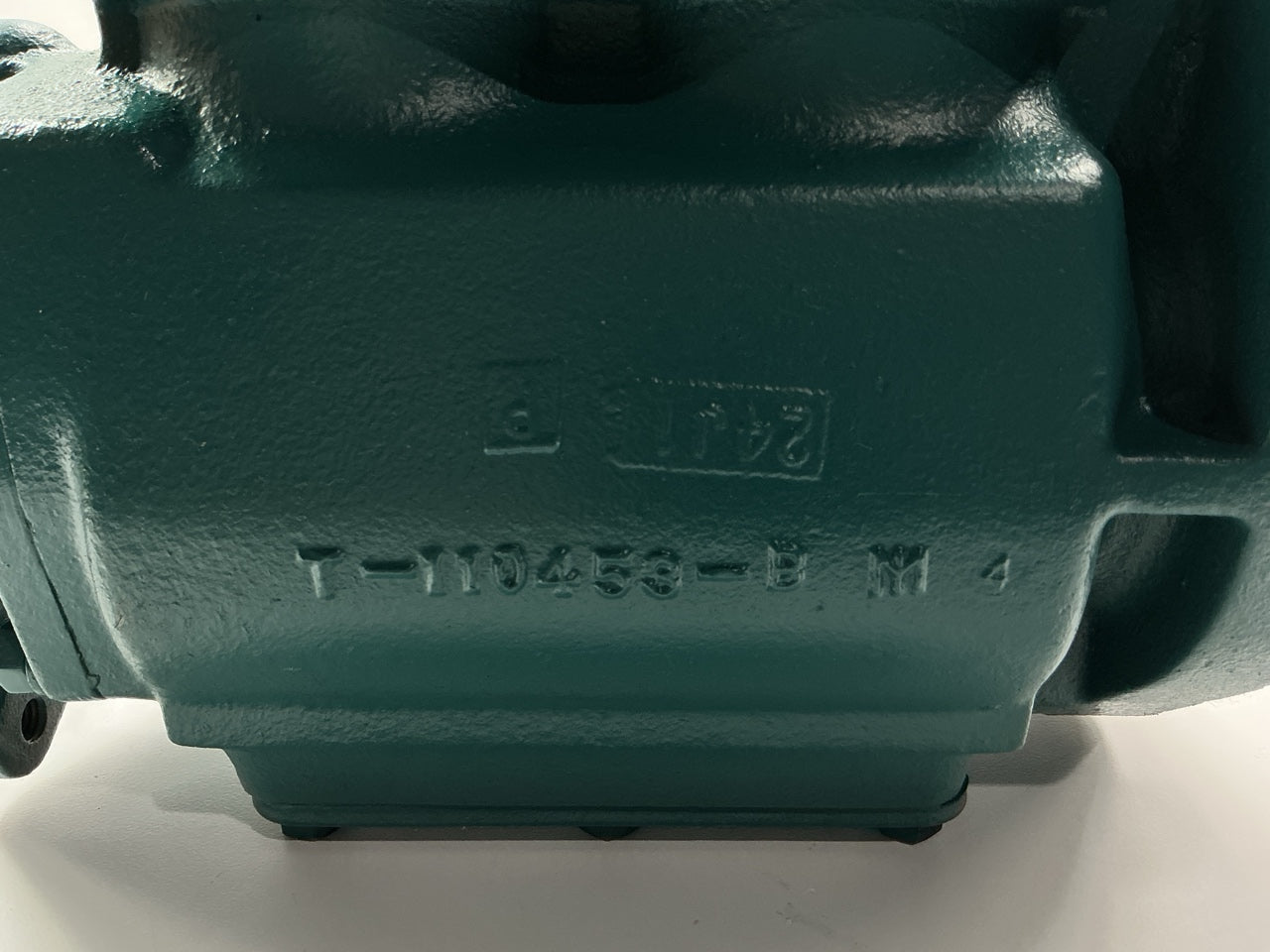 REMAN Haldex 109088X Air Brake Compressor TF550 Flange Mount For CAT 7° Tilt