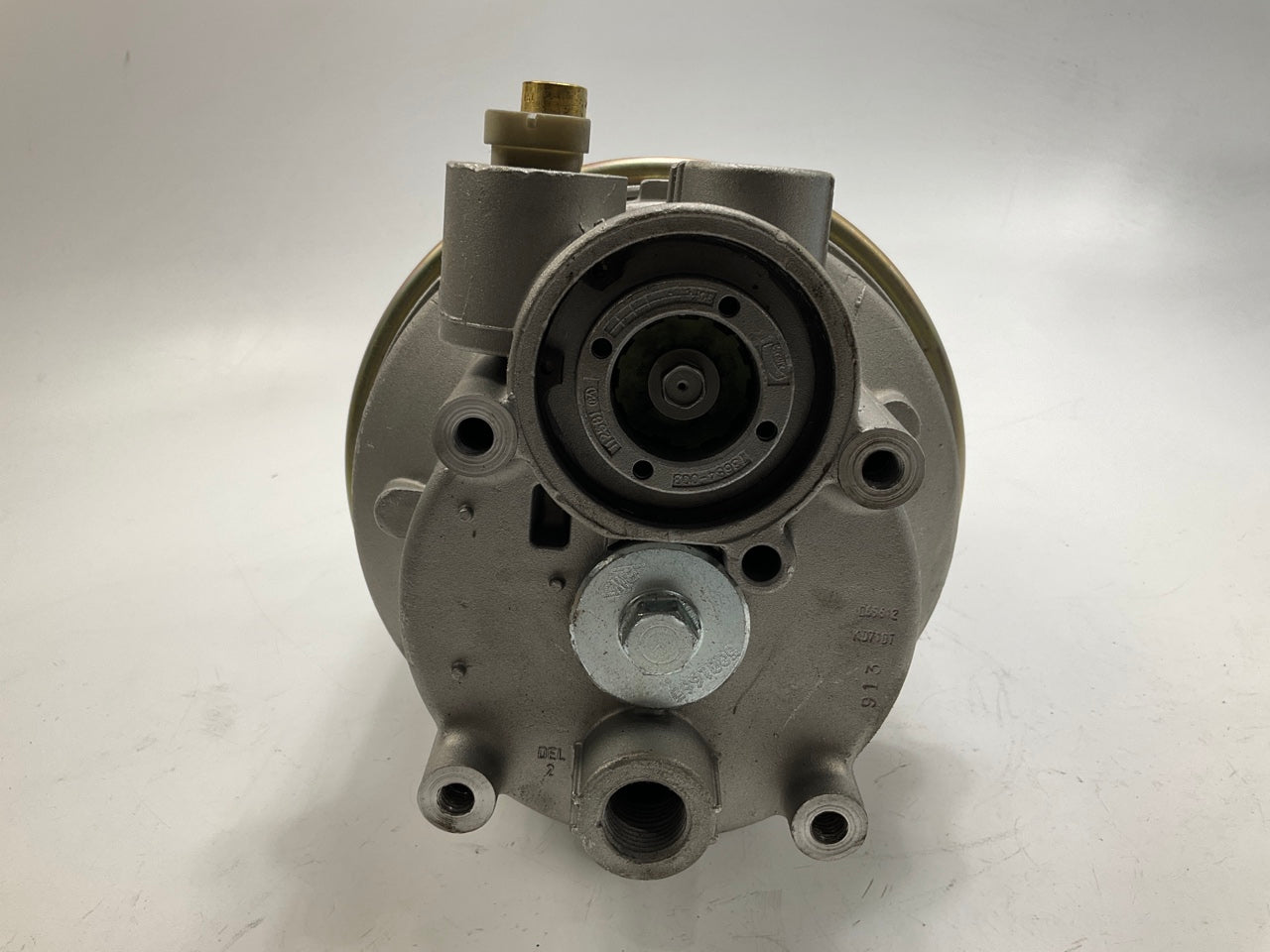 REMAN. Haldex 109477X Bendix AD-IP Air Brake Dryer, 12-Volt