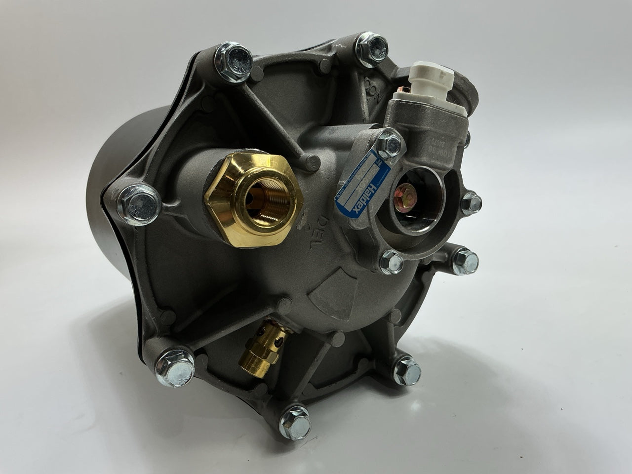REMAN. Haldex 109685X AD-9 Air Brake Dryer, 12 Volt 3 Port