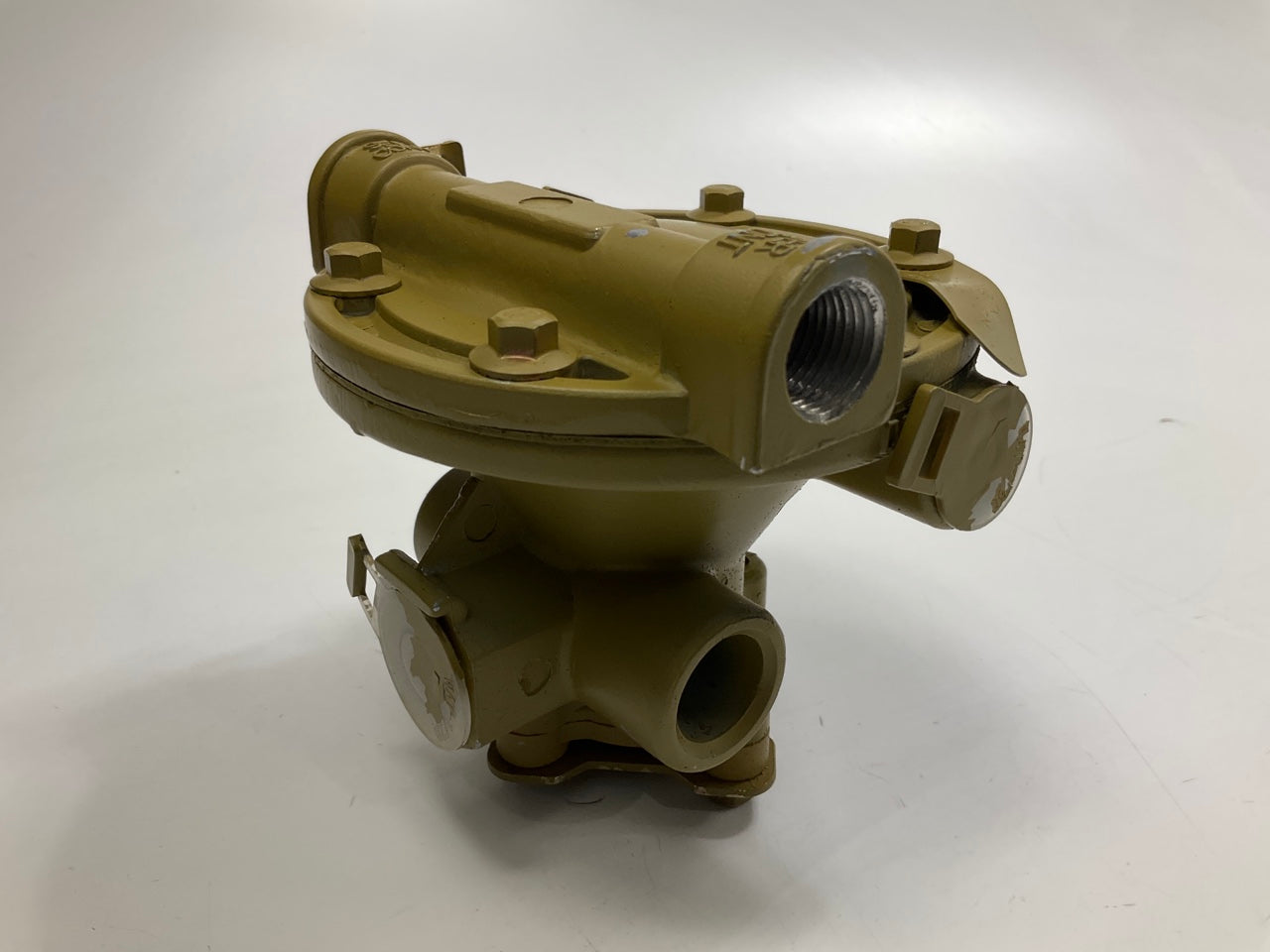 REMAN. Haldex 110197X Sealco Trailer Relay Valve, 2 Port, 4 PSI Crack