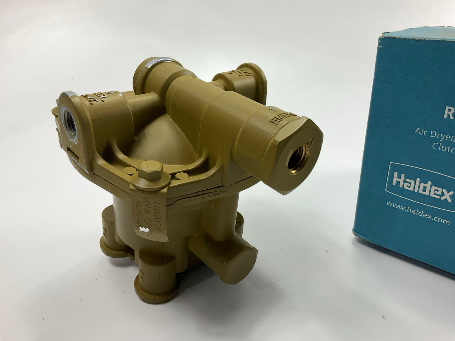 Reman Haldex Midland 110200X Like Nu Sealco Air Brake Emergency Relay Valve