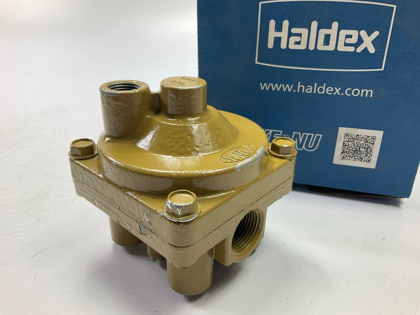REMAN. Haldex 110415X Sealco Relay Air Spring Brake Valve