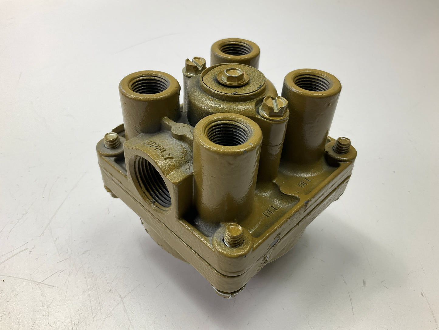 REMAN. Haldex 110415X Sealco Relay Air Spring Brake Valve