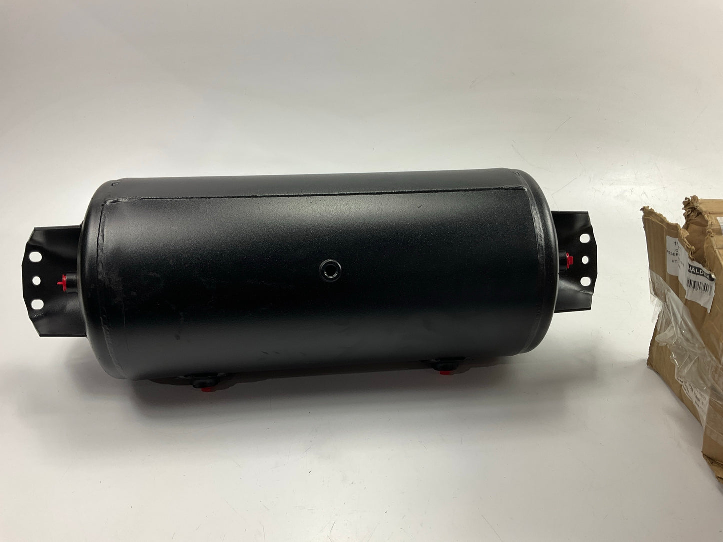 Haldex 19842 HD Truck Air Brake Reservoir Tank, 1490 Cu. In., Diameter 9-1/2''