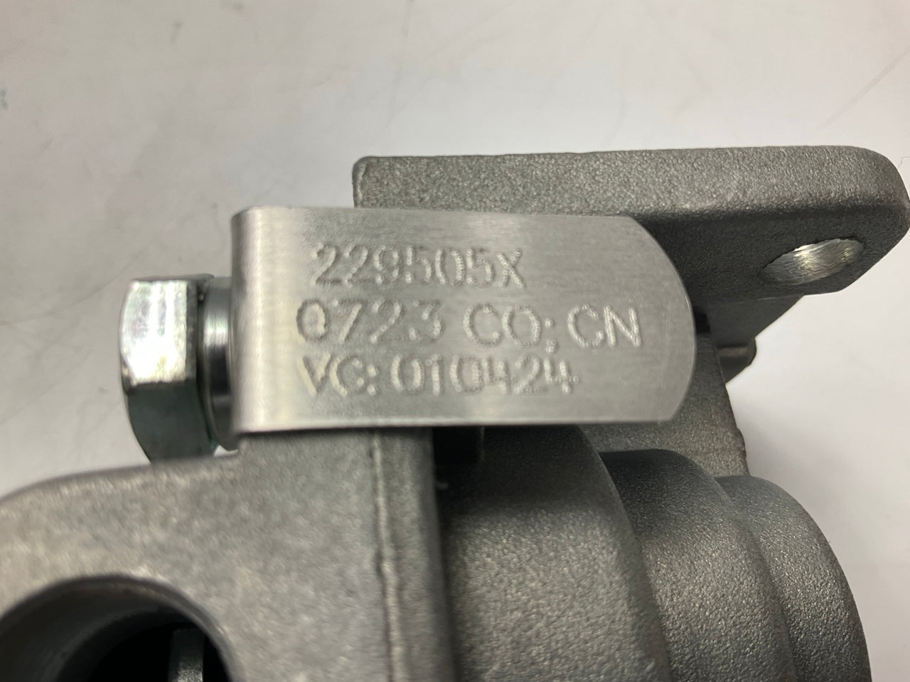 REMAN. Haldex 229505X Front Axle LQ-2 Limiting Quick Release Valve