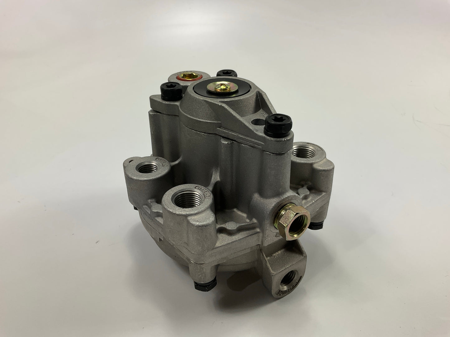 REMAN Haldex 281865X Air Brake Emergency Relay Valve Bendix RE-6