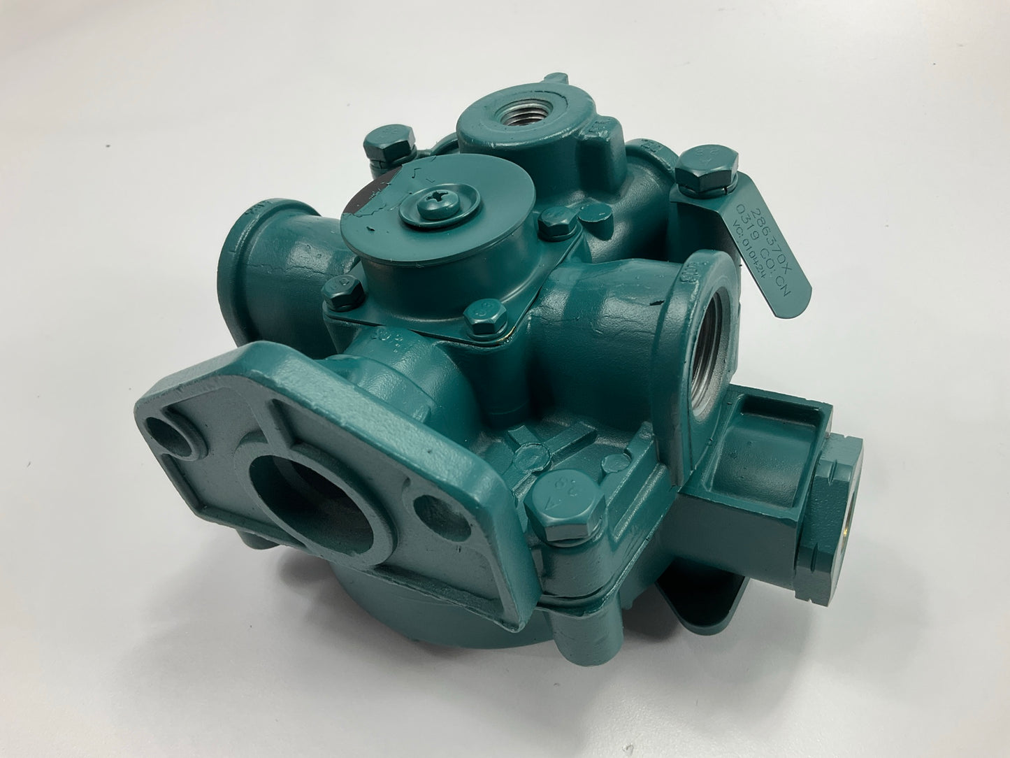 REMAN. Haldex 286370X R-8 Brake Relay Valve