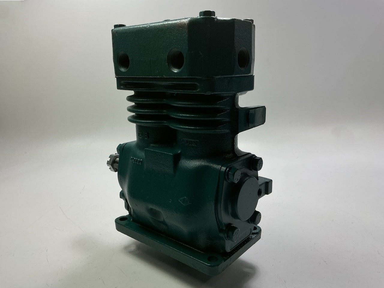 REMAN. Haldex 286591X TF501 Base Mount Air Brake Compressor - NO CORE CHARGES