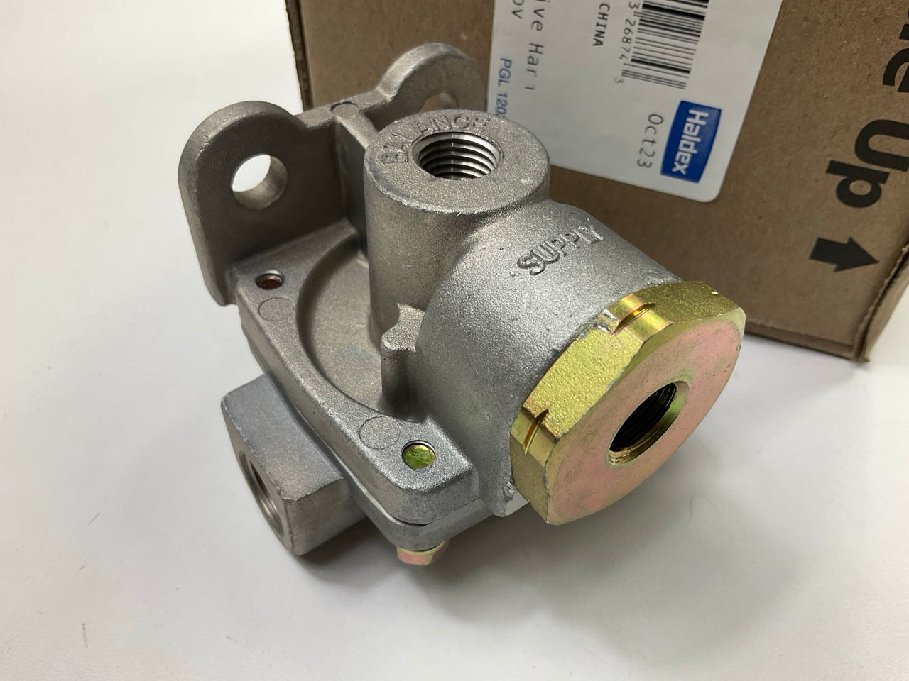 Remanufactured Haldex 289714RX Bendix QR-1C Quick Release Valve