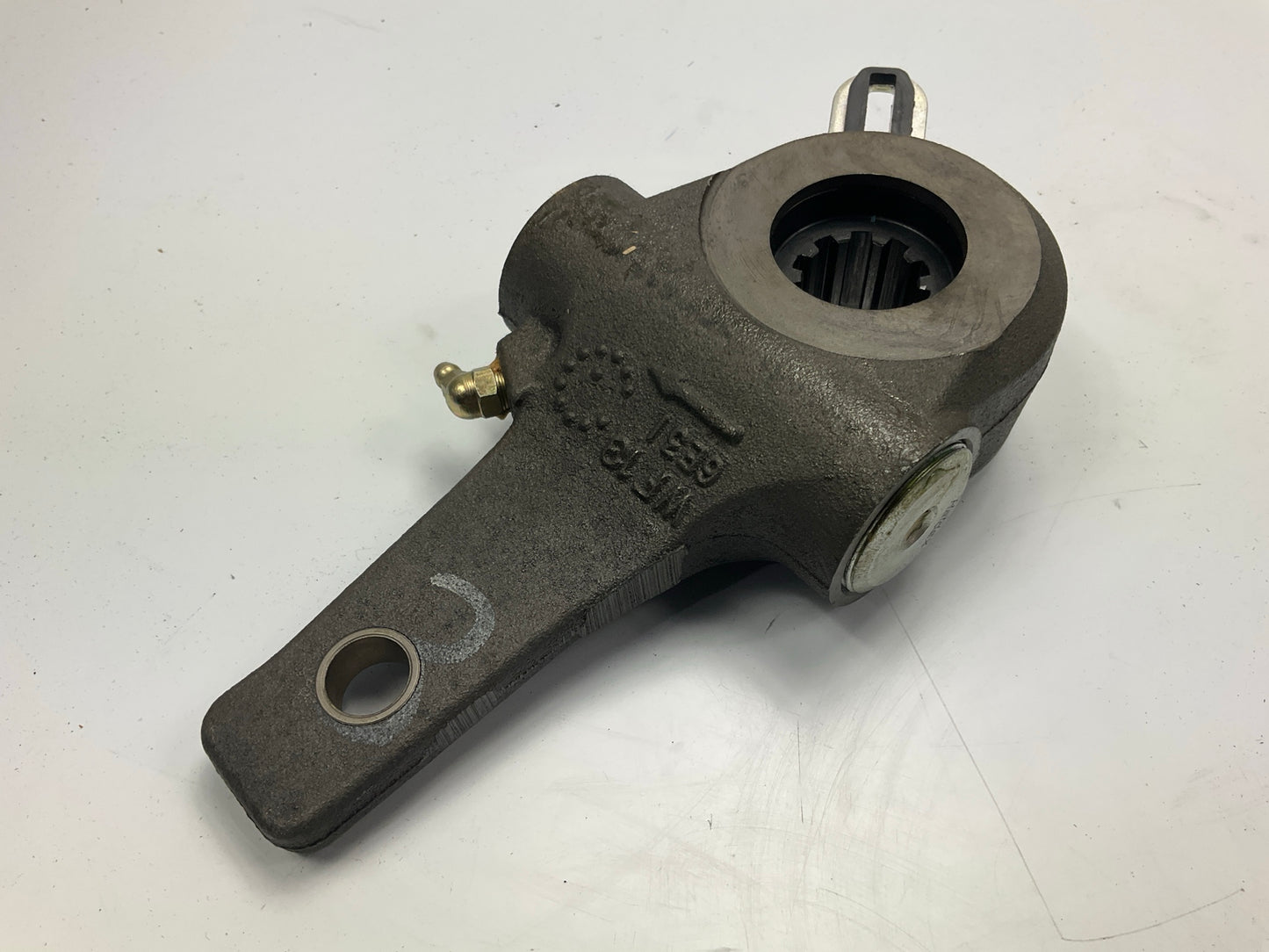 Haldex 40010001 Automatic Slack Adjuster, 1-1/4''-10 Spline, 5-1/2'' Arm