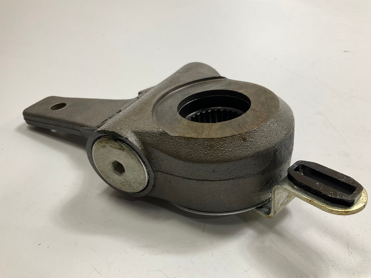 Haldex 40010211  16-1/2 Trailer Auto Slack Adjuster, 1-1/2-28 Spline, 5-1/2 Arm