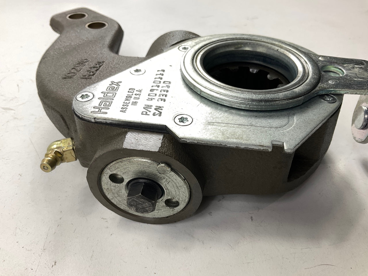 Haldex 40010302 Slack Adjuster 5-6 In. Arm Length, 1.5 Inch Spline, 10 Spline