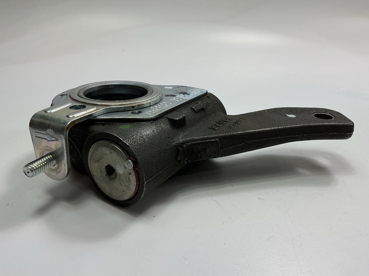 Haldex 40020234 1.5'' Cam / 28-Spline / 6'' Automatic Slack Adjuster
