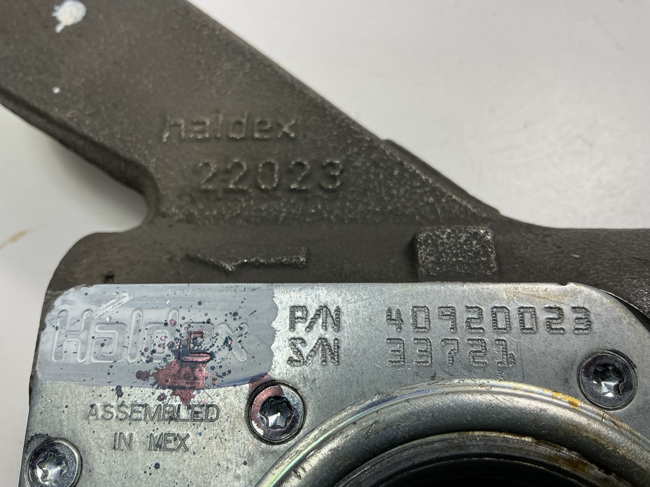 Haldex 40020234 1.5'' Cam / 28-Spline / 6'' Automatic Slack Adjuster