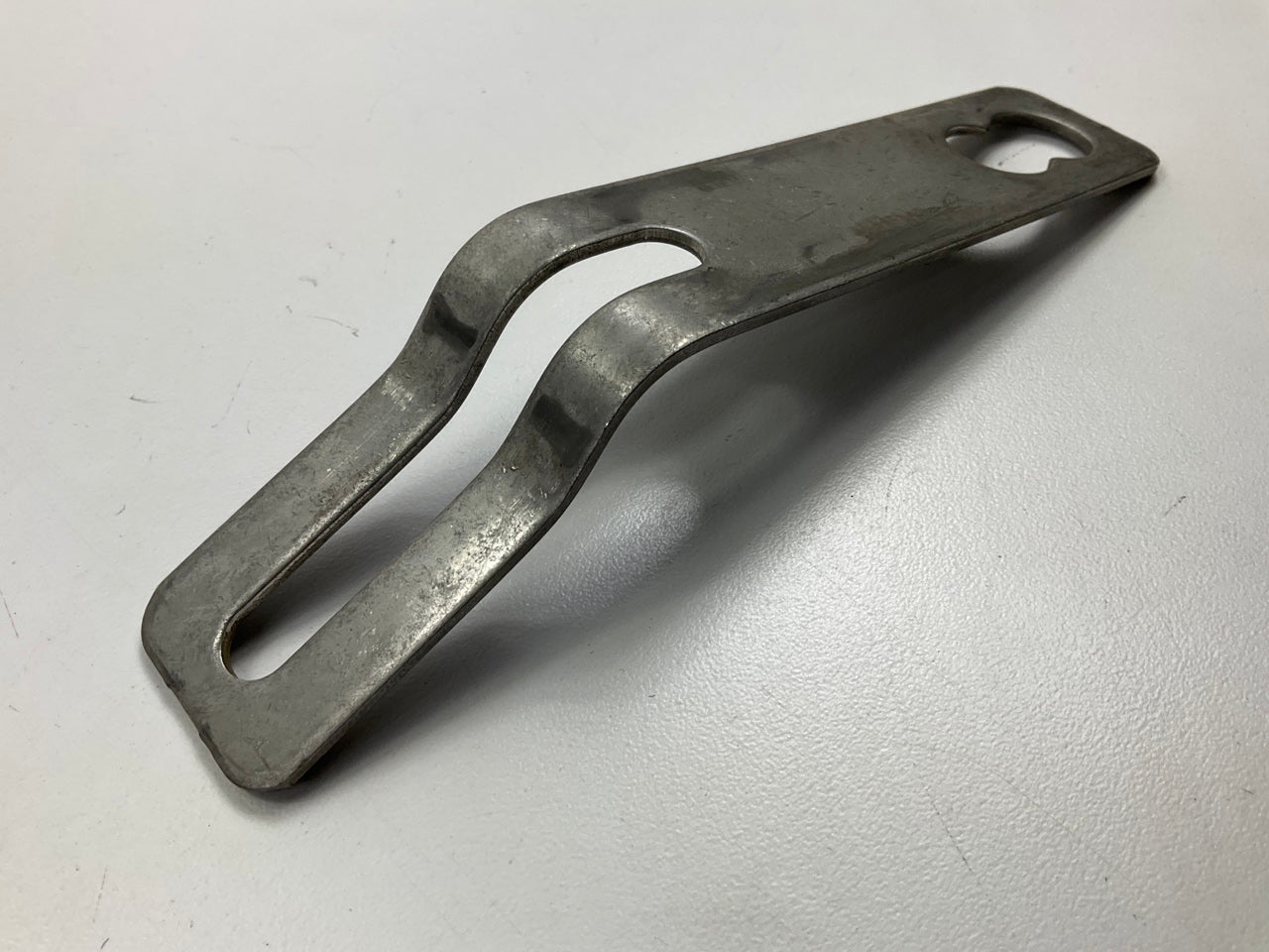 Haldex 42710553 Air Brake Slack Adjuster Bracket Strap Style, 7'' Long