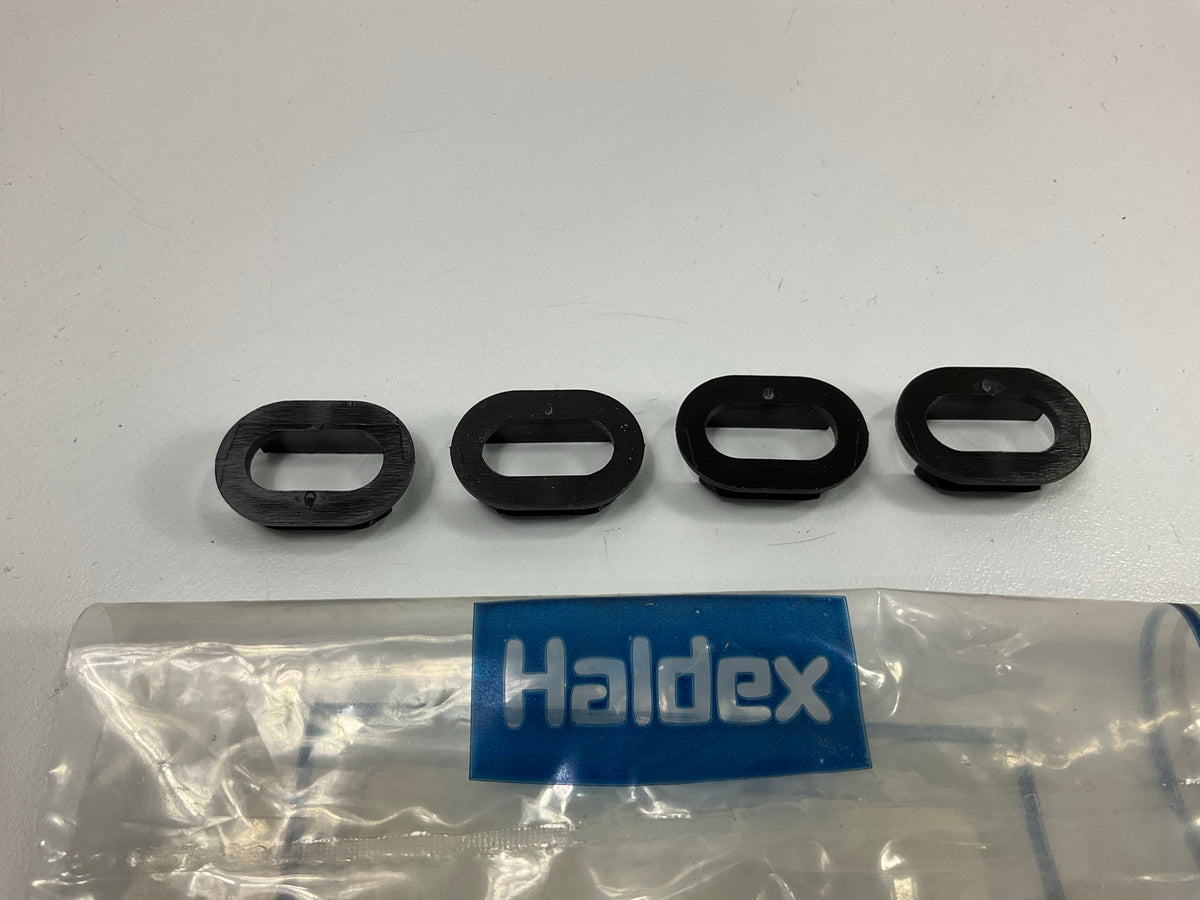 (4) Haldex 45210126 Plastic Control Arm Bushing (15/16'' X 5/8'')