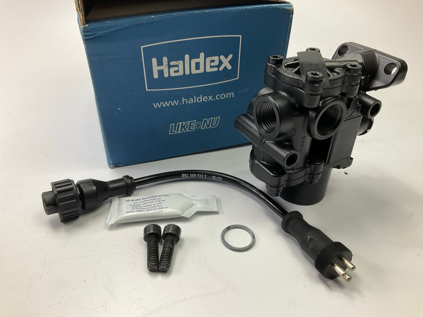 REMAN. Haldex 4721950820X WABCO Style Left ABS Modulator Valve, 1/2''-14 NPT Port
