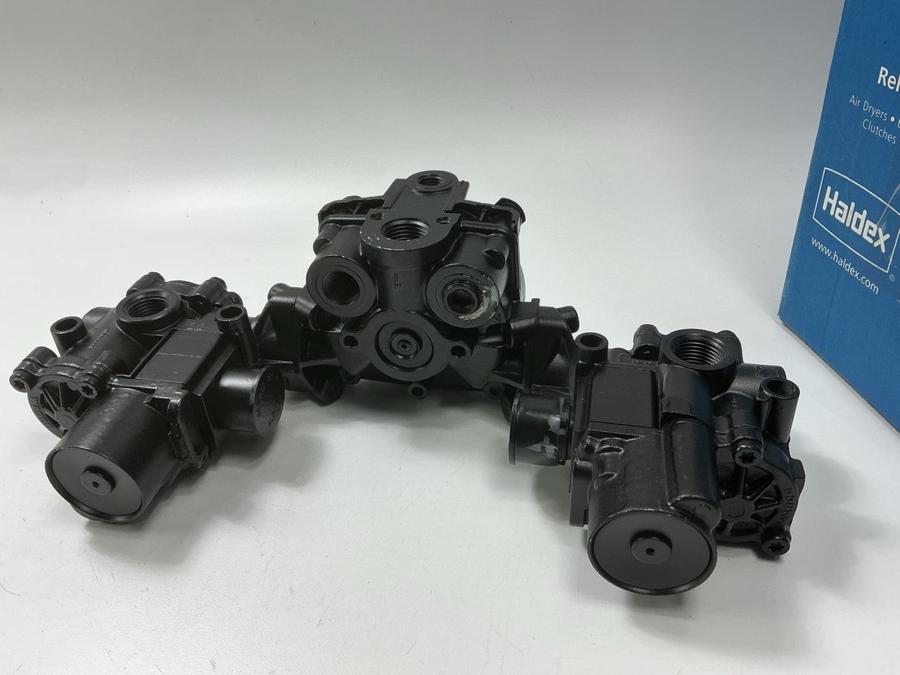 Reman Haldex 4725001230X Meritor WABCO Style ABS Rear Valve Pack 4725001230
