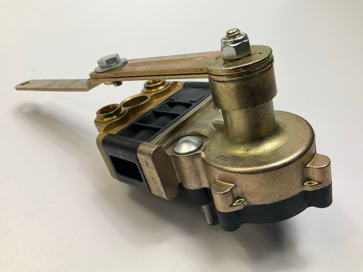 Haldex 90555375 Type CR Controlled Response Height Control Leveling Valve