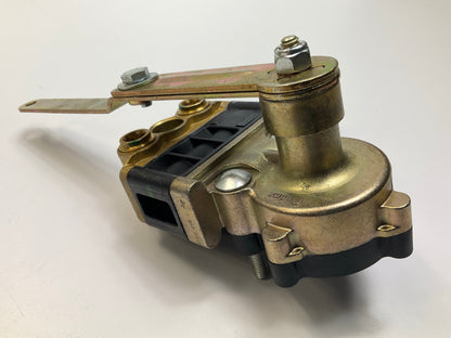 Haldex 90555375 Type CR Controlled Response Height Control Leveling Valve