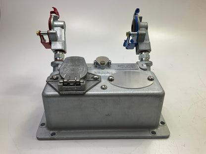 Haldex BE26103 Nosebox Assembly With Gladhands - Interline Style, 501802