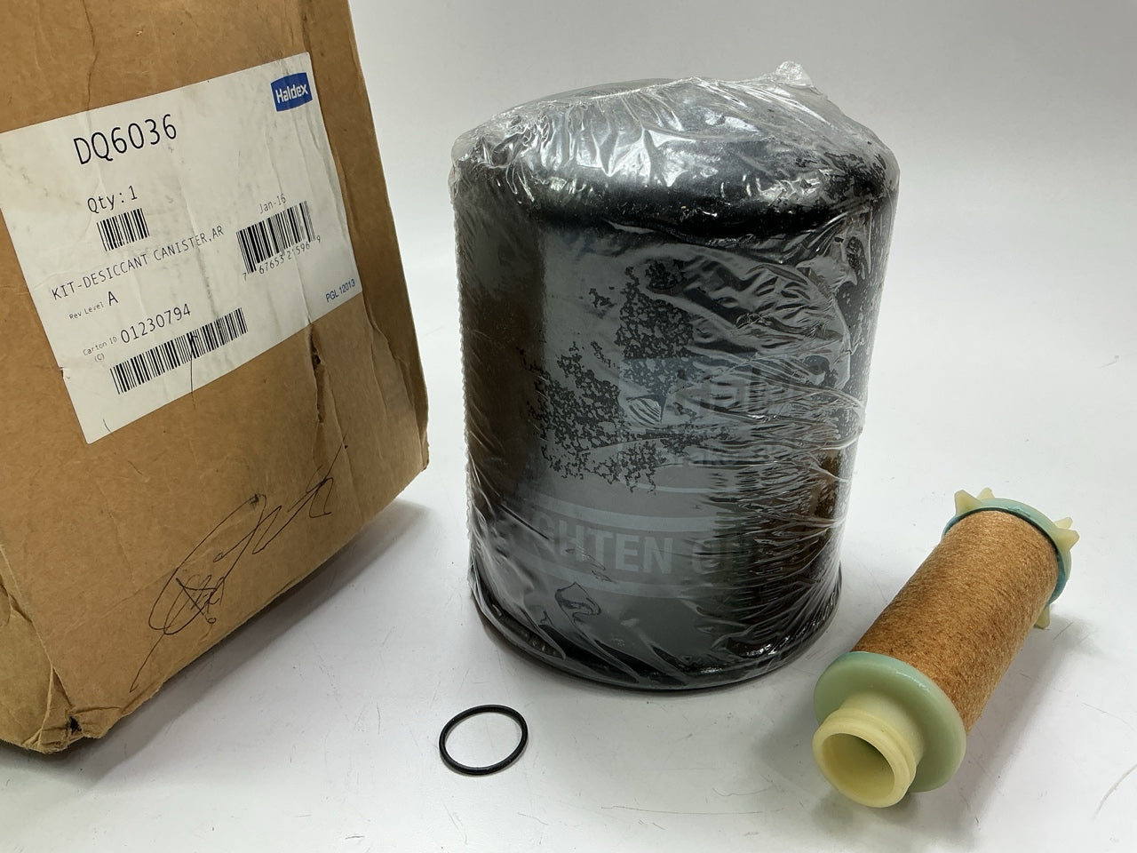 Haldex DQ6036 Desiccant Cartridge Kit For Pure Air Plus