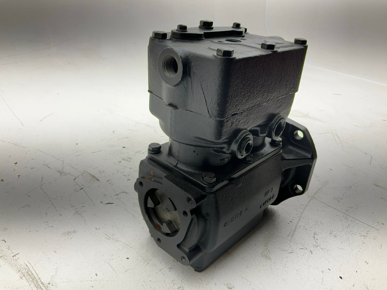 Haldex EL13053X - Remanufactured Detroit Diesel 60-Series Air Brake Compressor